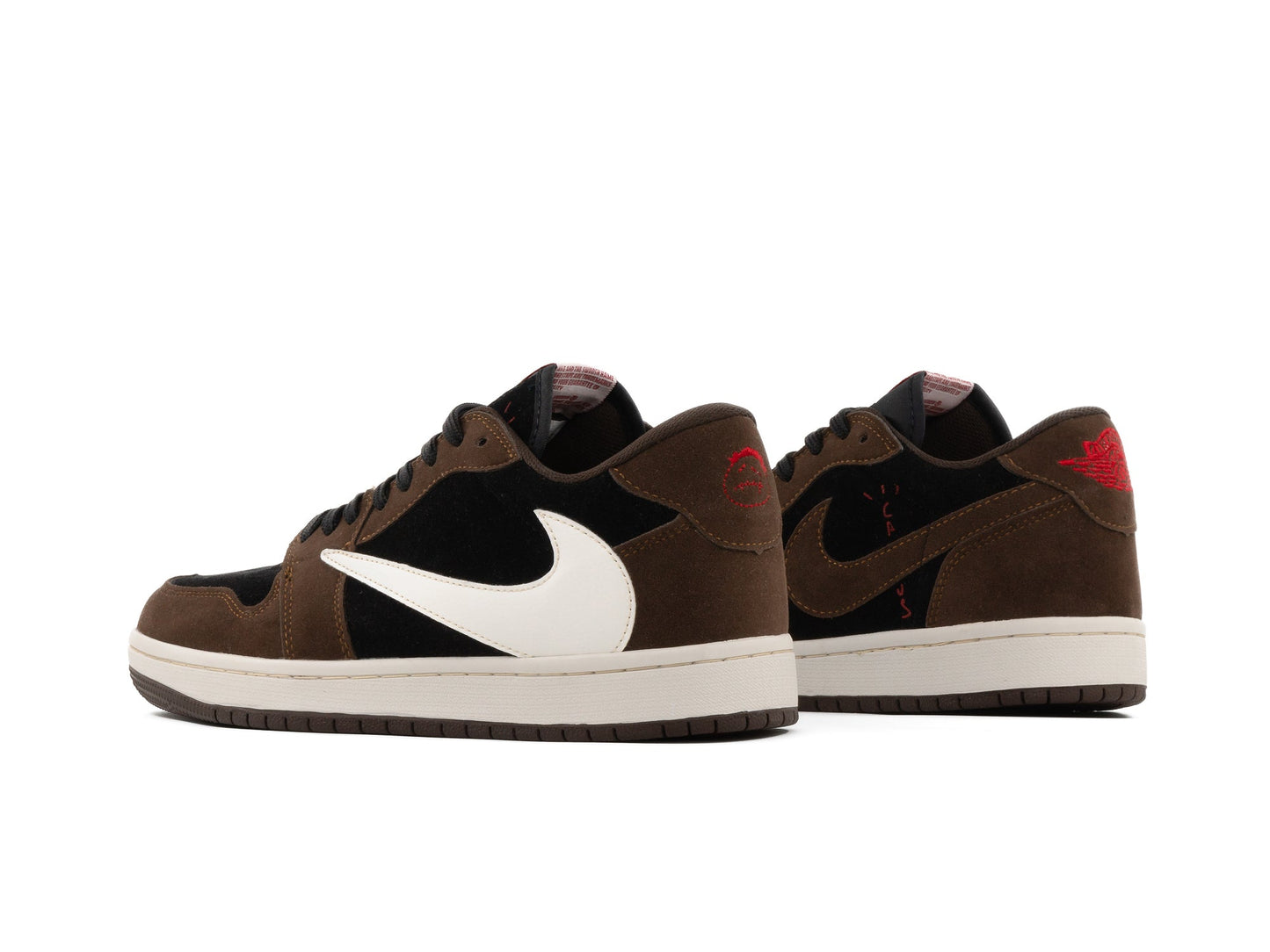 Tenis Travis Low Moca