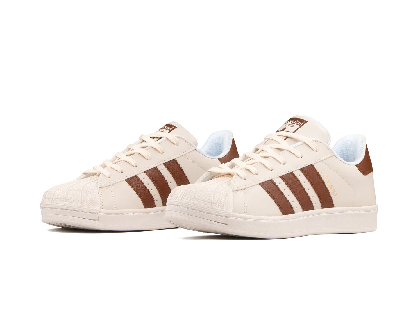 Tenis Superstar Late Cafe
