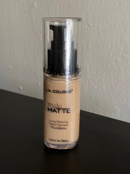 Maquillaje Liquido Truly Matte LA Colors
