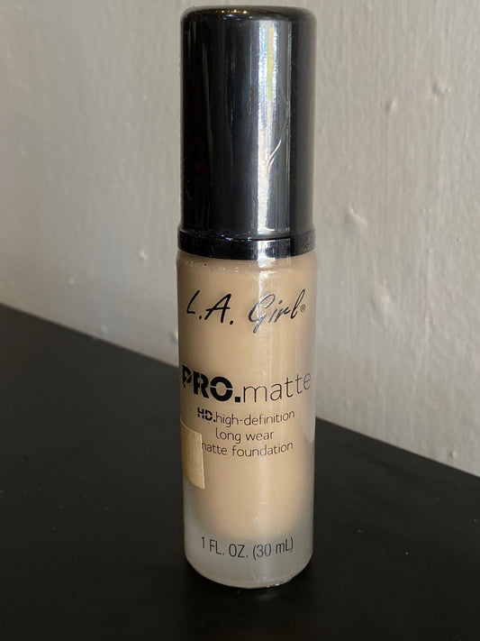 Maquillaje Liquido Pro Matte La Gril